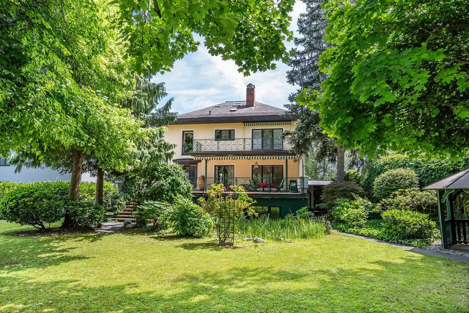 Prodej domu 389 m², pozemek 1.001 m², Schultestraße, Linz