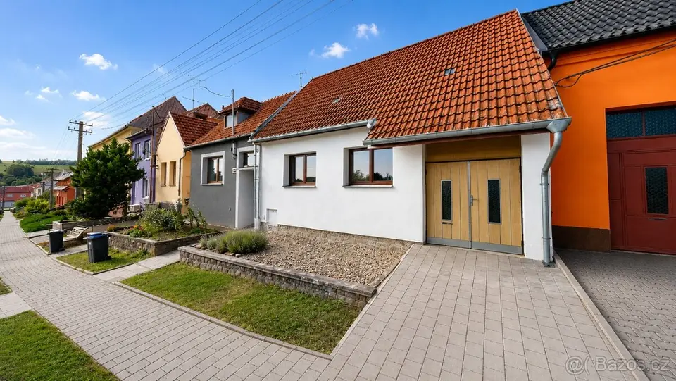 Pronájem RD 60 m² s pozemkem 249 m² - Uherský Brod - Šumice