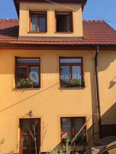 Pronájem domu 110 m², pozemek 100 m², Turinského, Poděbrady