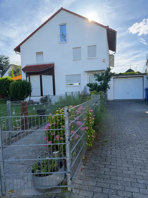 Prodej domu 210 m², pozemek 400 m², Kelkheim
