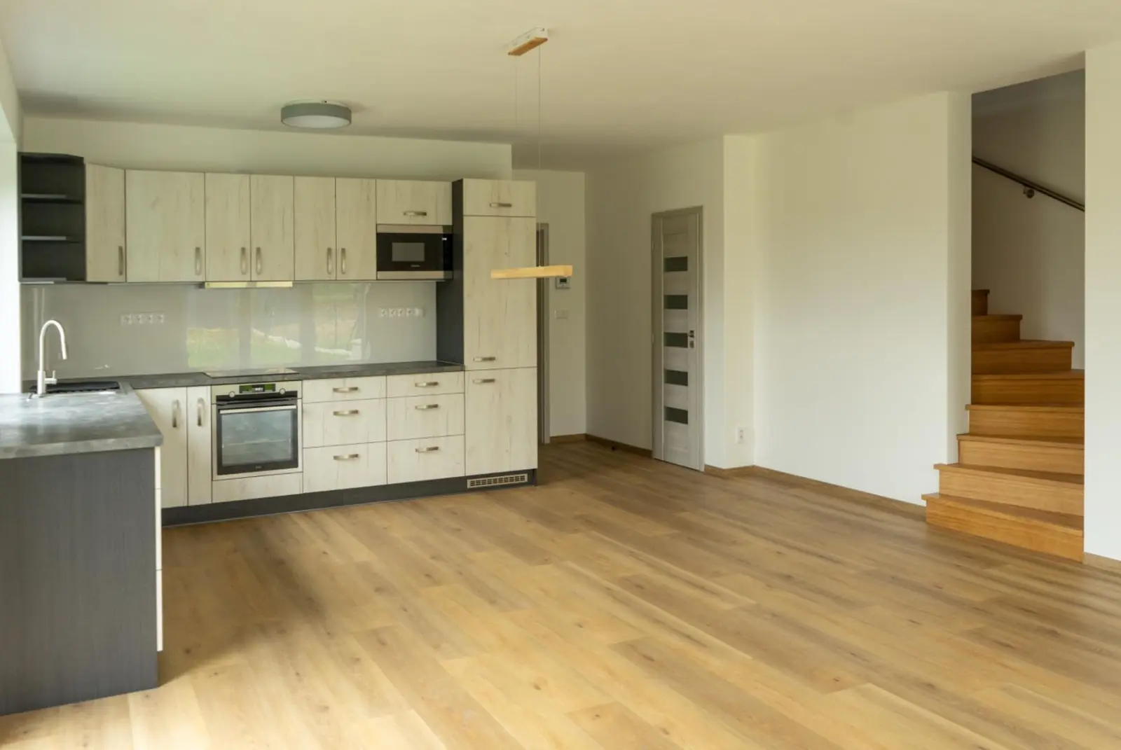 Pronájem domu 143 m², pozemek 539 m², Sázavská, Nespeky