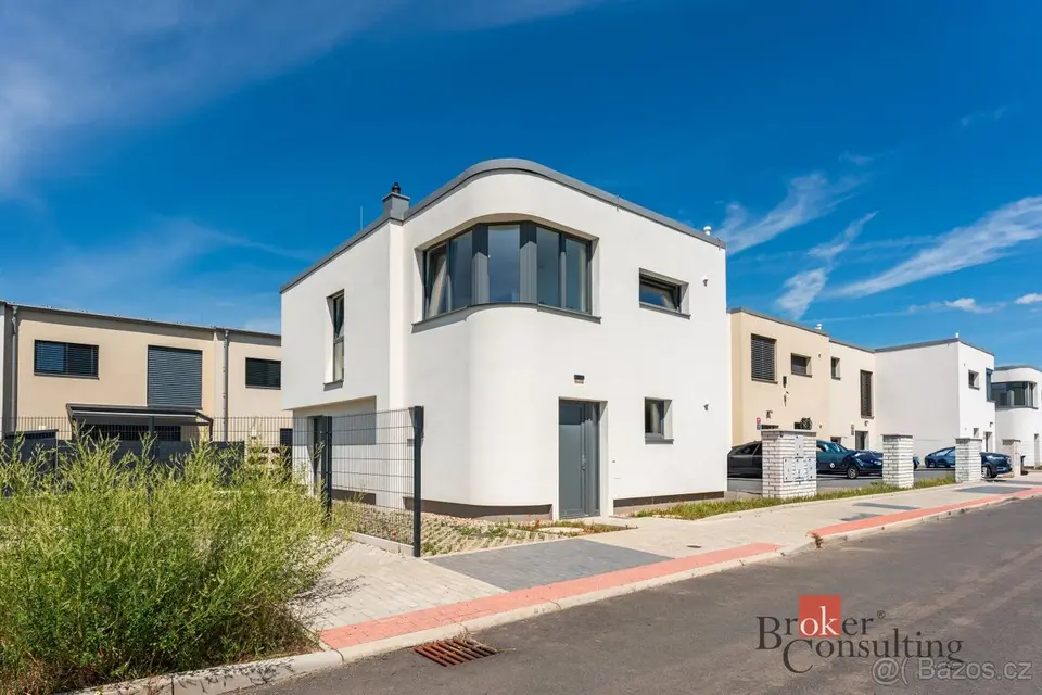 Pronájem, domy/rodinný, 102 m2, Denivková 986/22, Kolovraty,