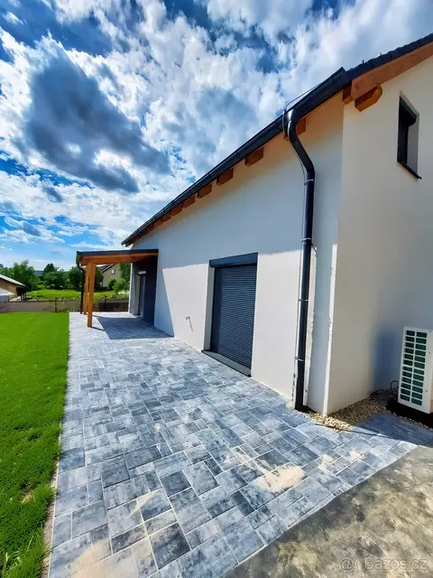 Moderní novostavba 5+kk ve Vidči
