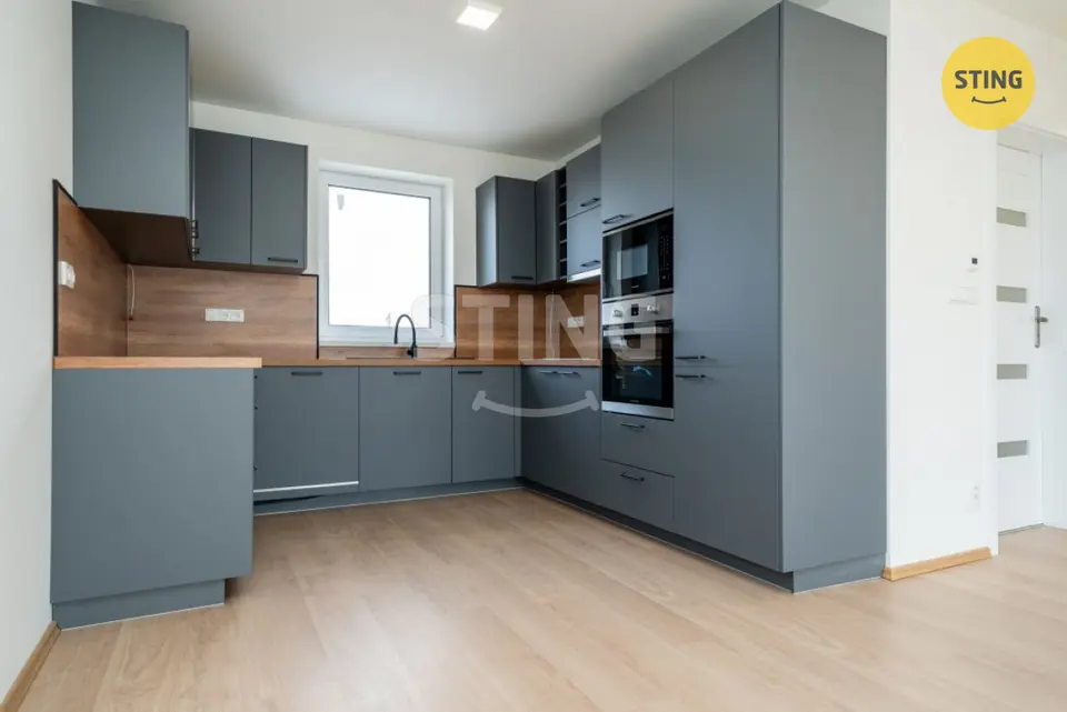 novostavba řadového domu 4KK, ul. Jabloňova, Rychval, 136315