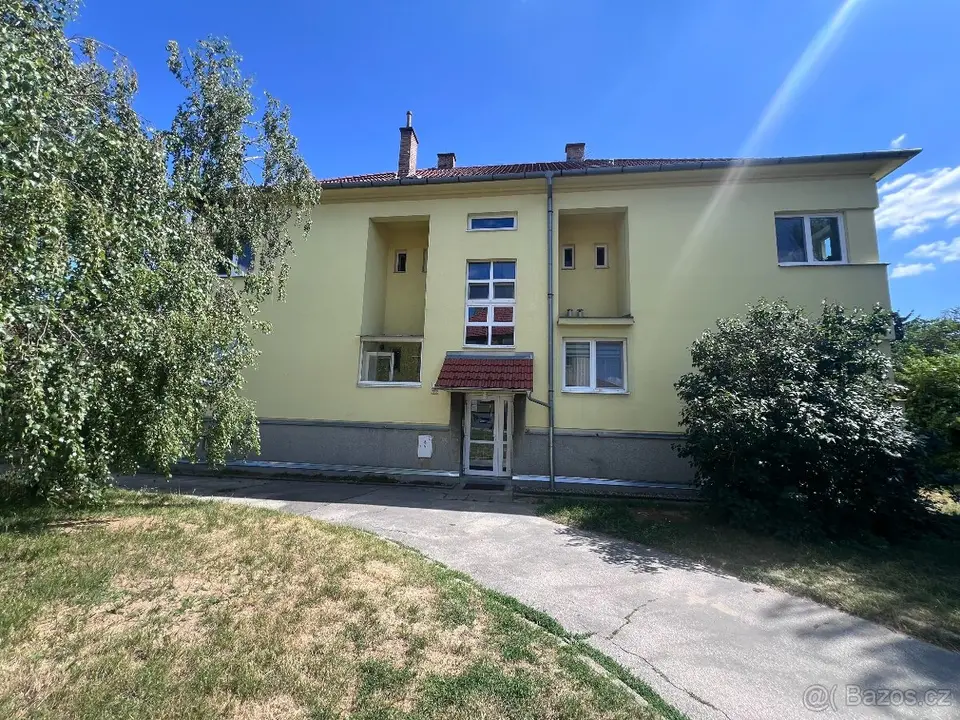 Prodej bytu 2+kk, 70 m² – Bzenec, klidná lokalita