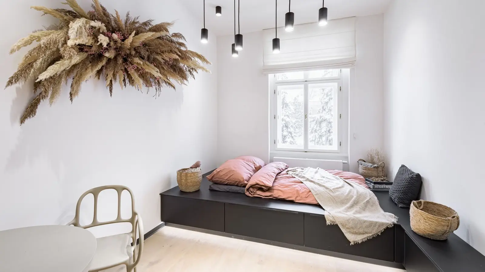 Pronájem bytu 1+kk 35 m², Lumírova, Praha
