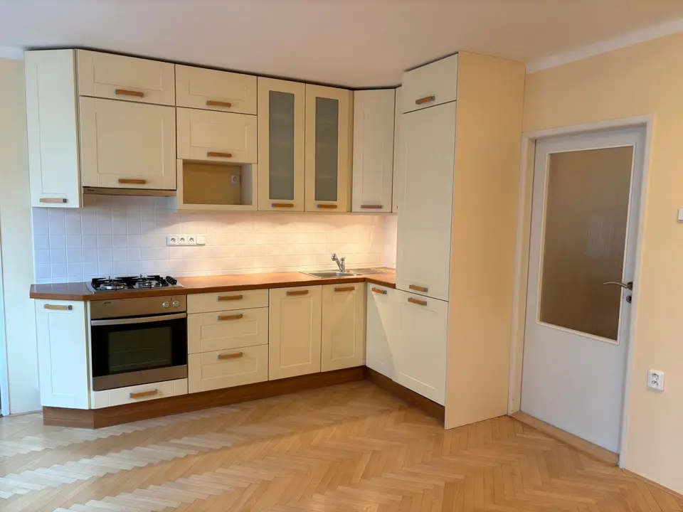 Pronájem bytu 3+kk 70 m², Vančurova, Olomouc