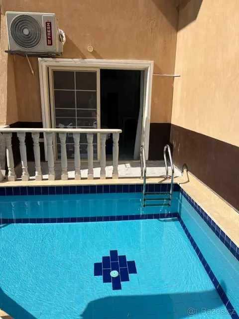 Luxusní swim-up studio Juliana Beach Resort Hurghada