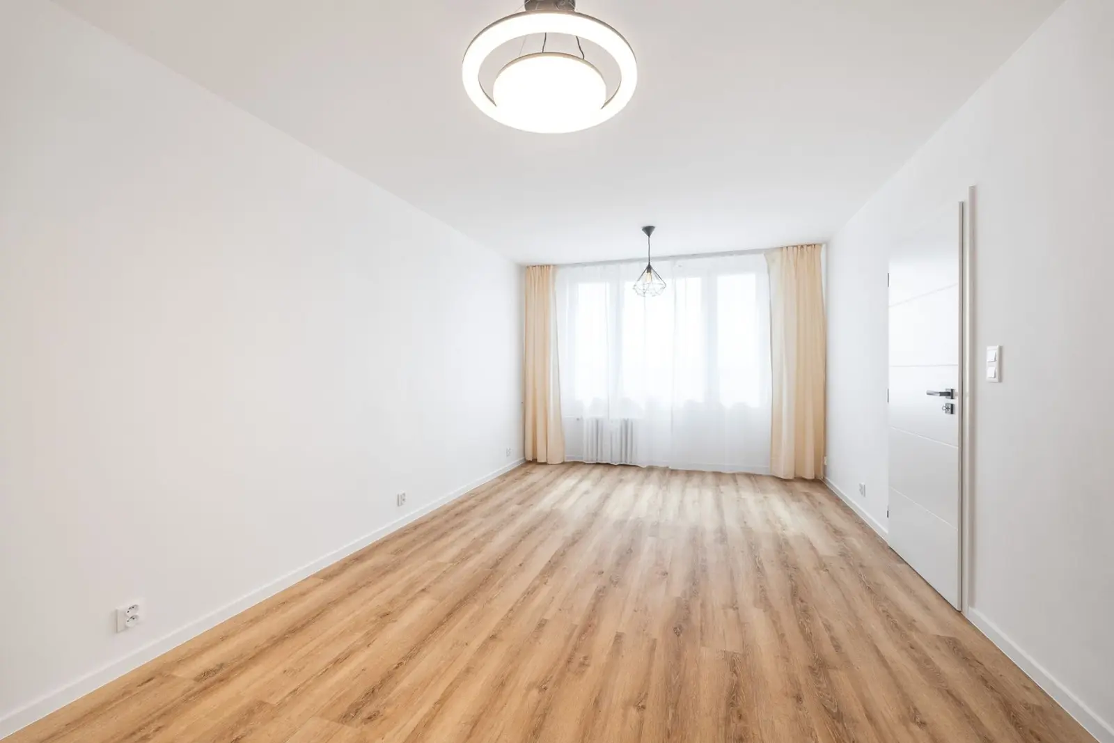 Prodej bytu 3+1 74 m², Počernická, Praha