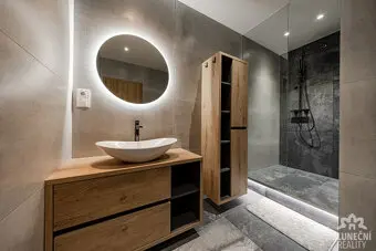Pronájem bytu 3+1 s lodžií, 73 m², Uherské Hradiště - Na Ryb
