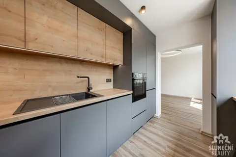 Pronájem bytu 3+1 s lodžií, 73 m², Uherské Hradiště - Na Ryb