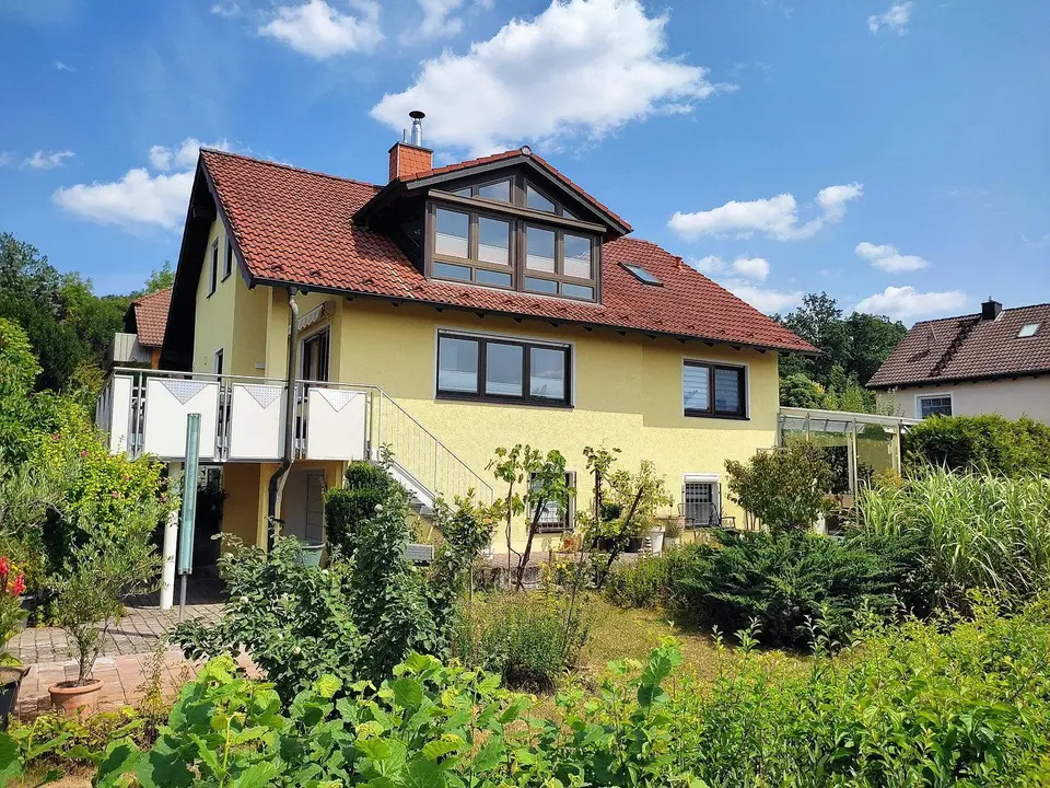 Prodej domu 198 m², pozemek 840 m², Ludwigschorgast