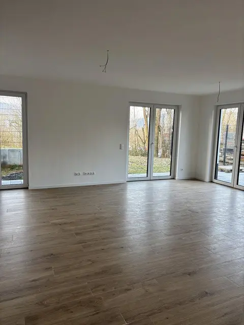 Pronájem domu 120 m², pozemek 150 m², Höchst
