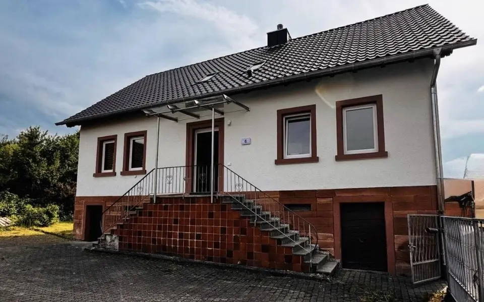 Pronájem domu 140 m², pozemek 600 m², Kirchstr. 6, Kleinkahl
