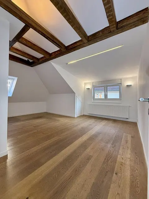 Pronájem bytu 3+1 72 m², Stuttgart