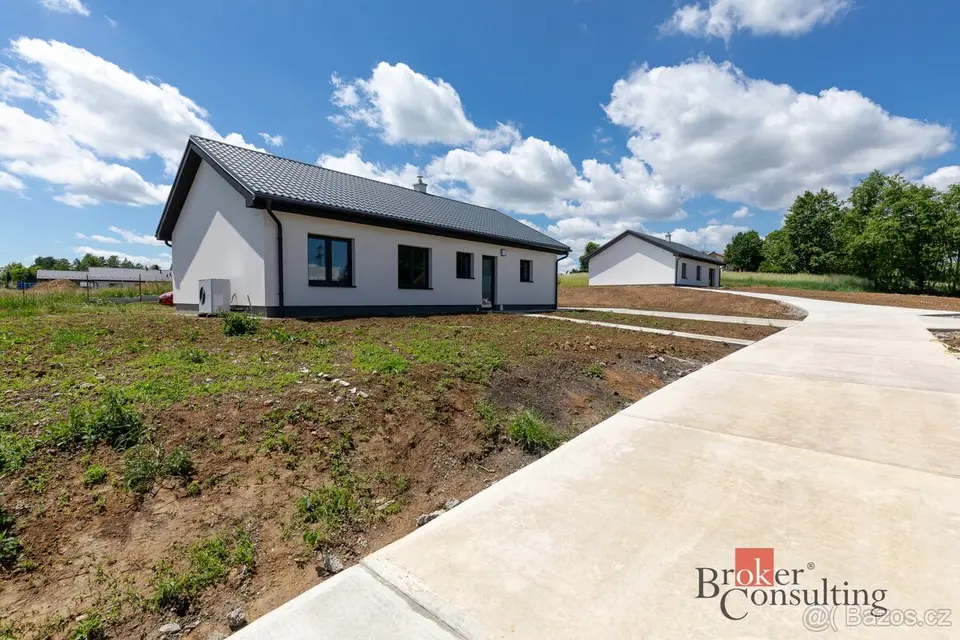 Prodej, domy/rodinný, 110 m2, Stromořadí 2079, 73532 Rychval