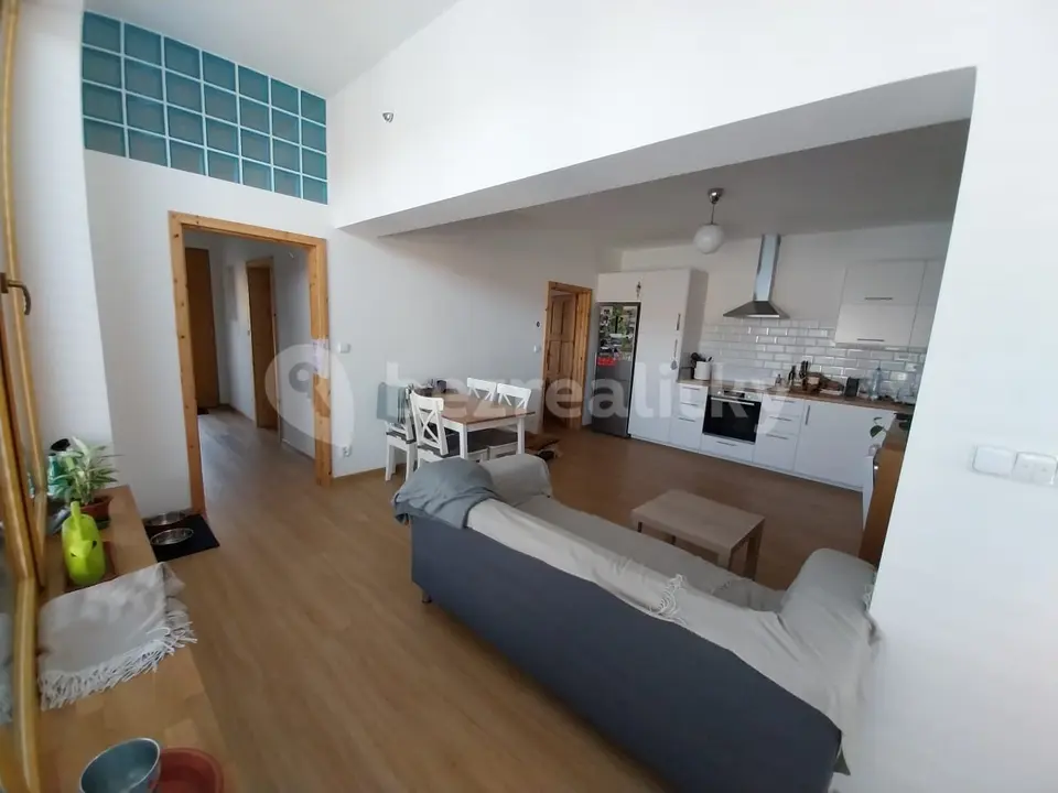 Pronájem domu 84 m², pozemek 150 m², Vršovická, Radostice